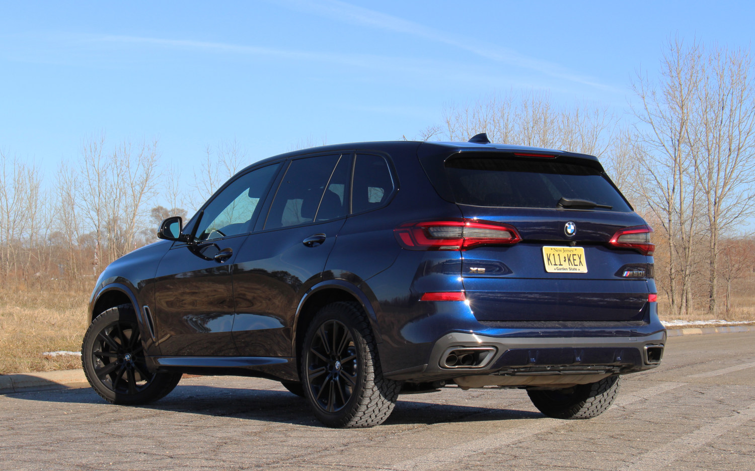 Comparison - BMW X5 M50i 2020 - vs - BMW X5 M Competition 2020 | SUV Drive